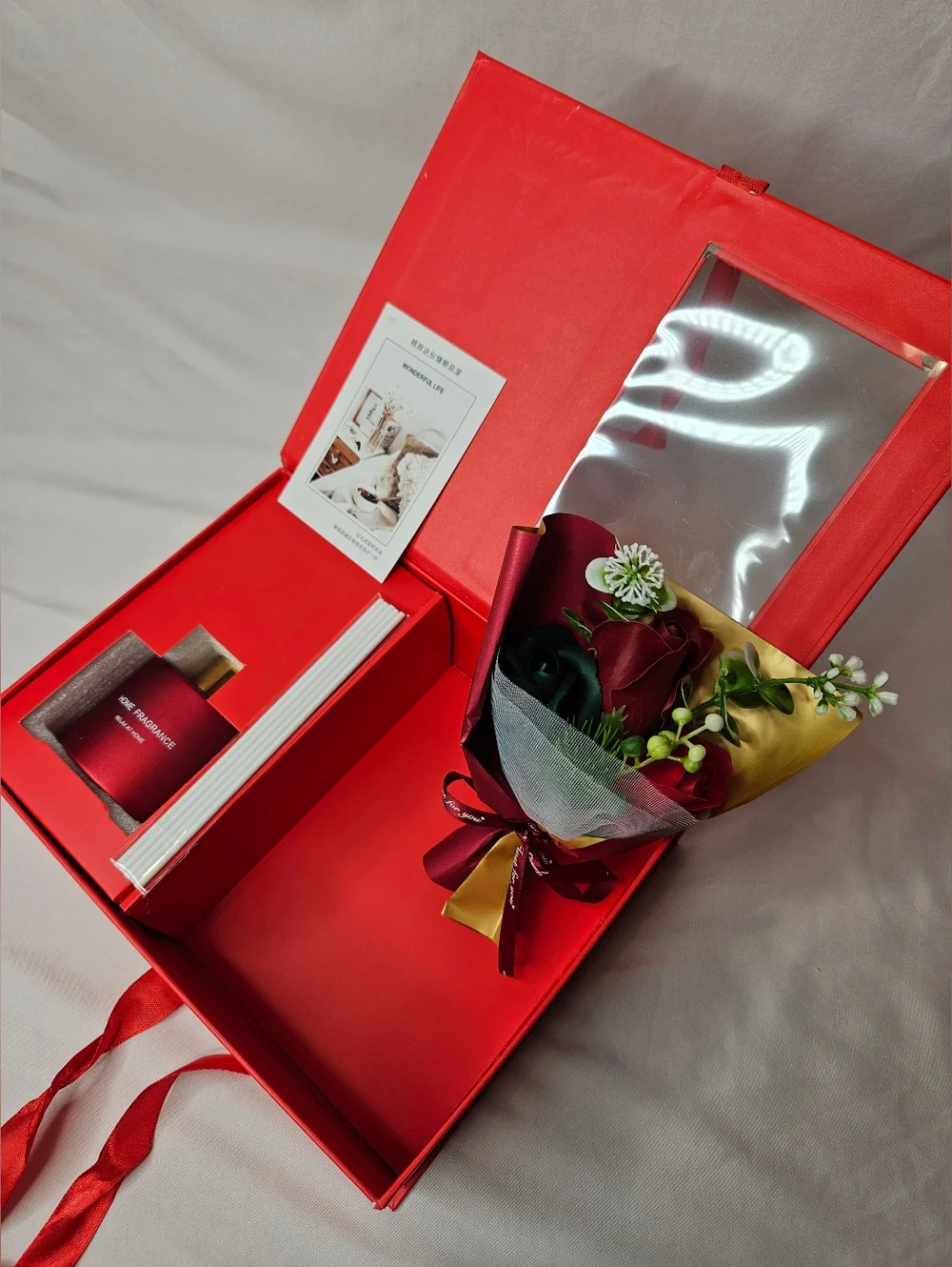 Luxury Gift Box with Reed Diffuser & Soap Flower Bouquet – Rose